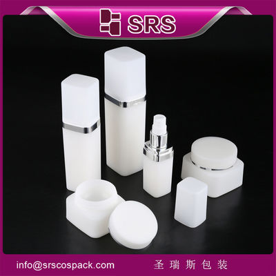 kopen SRS warmverkoop luxe lege PP pot en fles cosmetische verpakking plastic set voor huidverzorging online manufacture