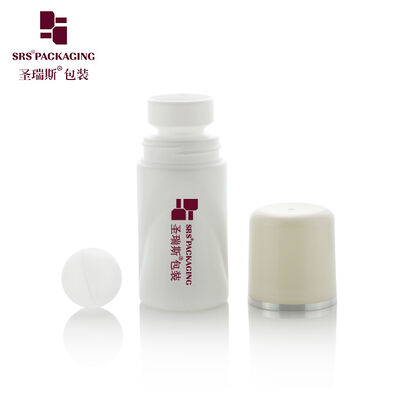 Kopen Groothandel 50ml Ronde Cilinder Plastic Roller Fles Lege Roll-on Container Voor Parfum Lichaamsolie online manufacture