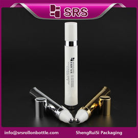 15 ml massagerool op luxe oogcrème op fles