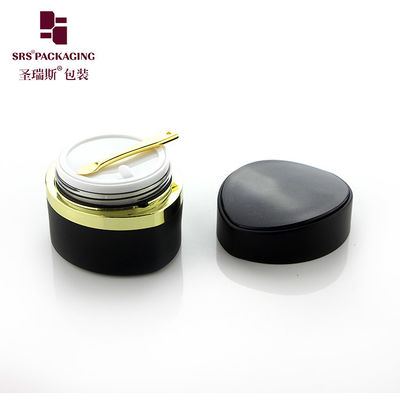 J104 China leverancier produceert cosmetische gratis monstercontainer