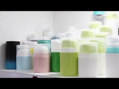 PA60-serie Injectie Kleurrijke aangepaste kunststof cosmetica Serum vacuümpomp PP luchtloze fles